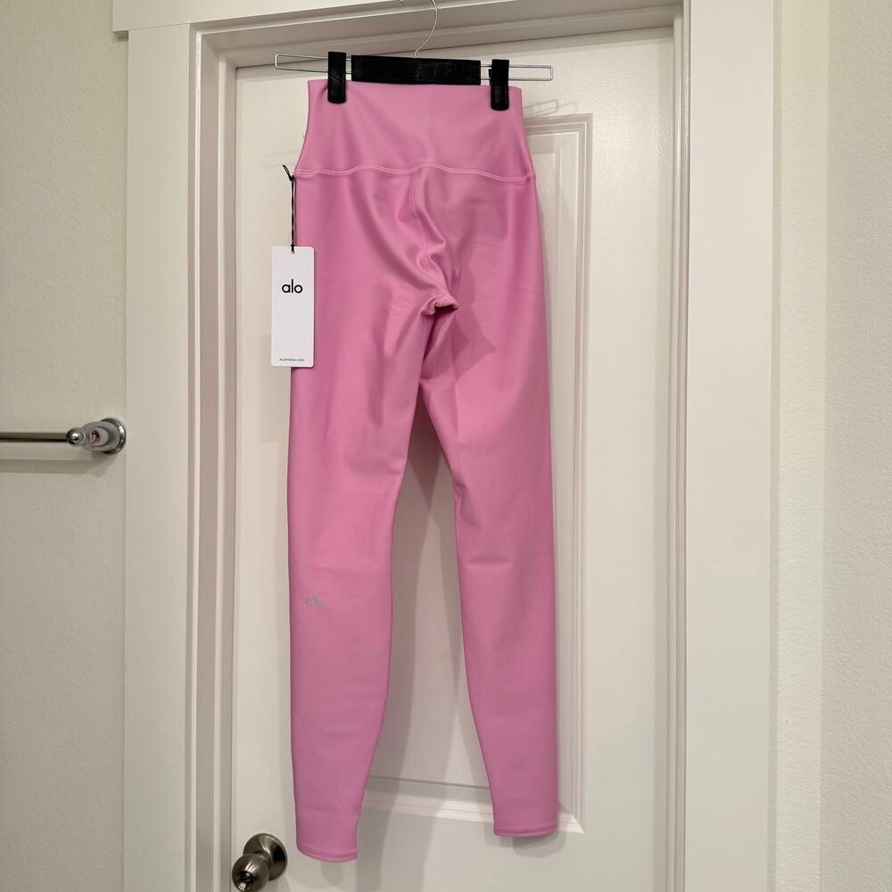 NWT Alo Yoga High Waist Airlift Leggings in Candy Heart Pink Size XS - Picture 3 of 8
